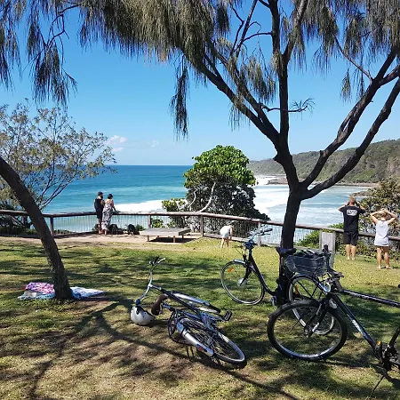 Beach Cottage On Cassia Avenue, Central Coolum Beach Exterior photo